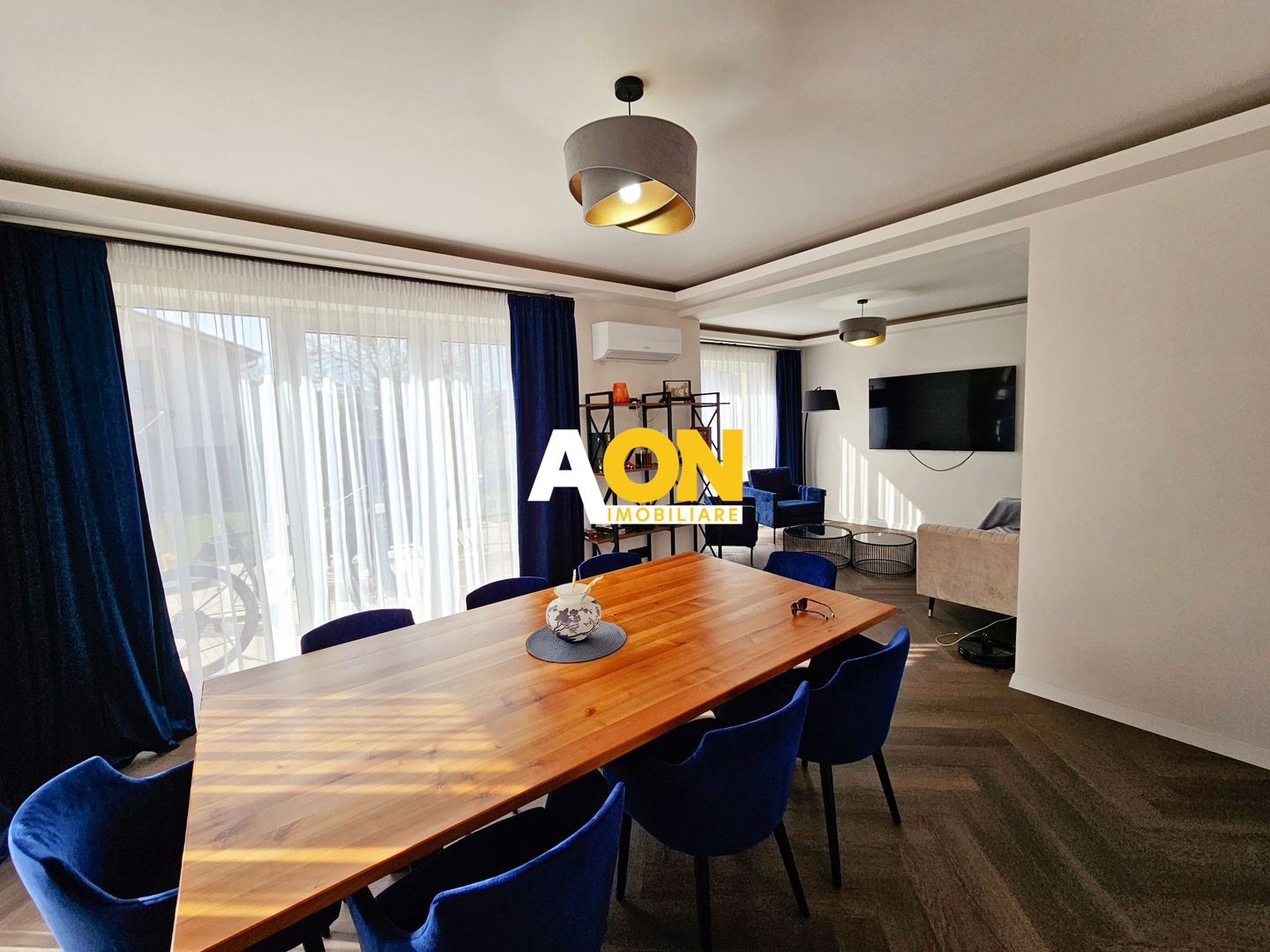 Casa individuala, 4 camere,  405 mp teren, mobilata, utilata, Centru - Poză 2