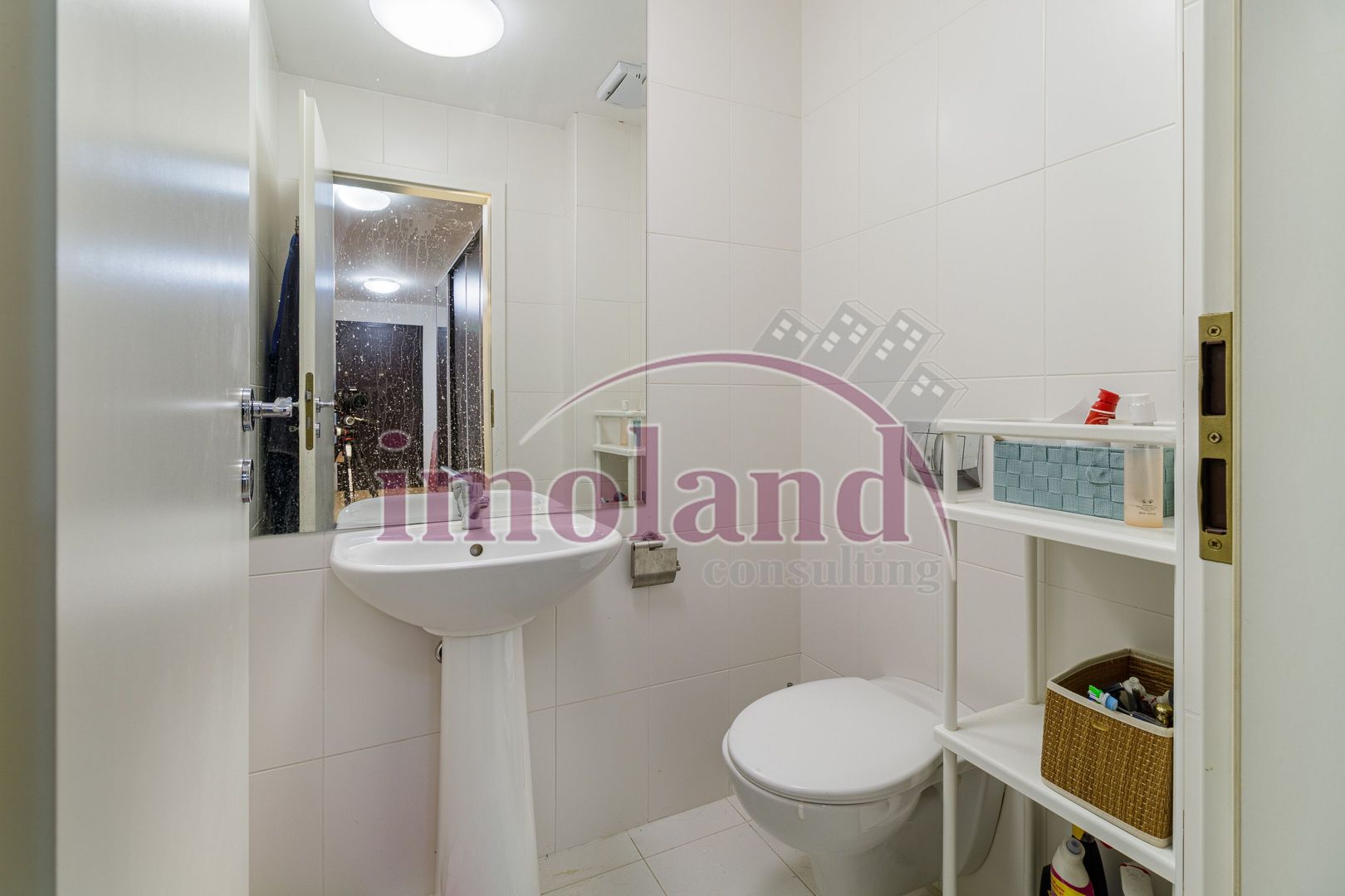 Vanzare Apartament 3 Camere -2 bai - Complex Delea Veche 24 - Poză 10
