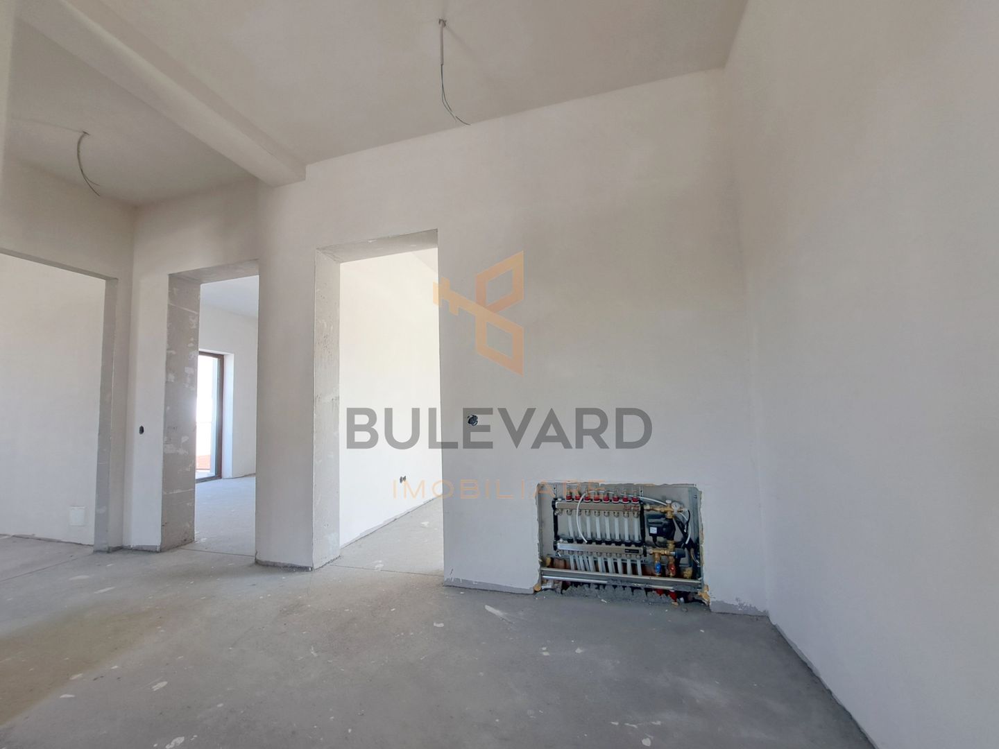 Casa tip duplex in zona Vivo Mall,  str Razoare Floresti - Poză 12