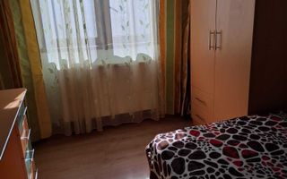Apartament cu 3 camere in zona Pacii(Bloc Reabilitat-Centrala Proprie) - Poză 7