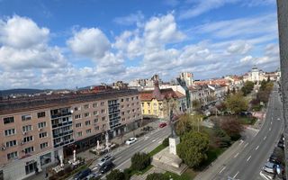 De vanzare apartament ultracentral - Poză 1