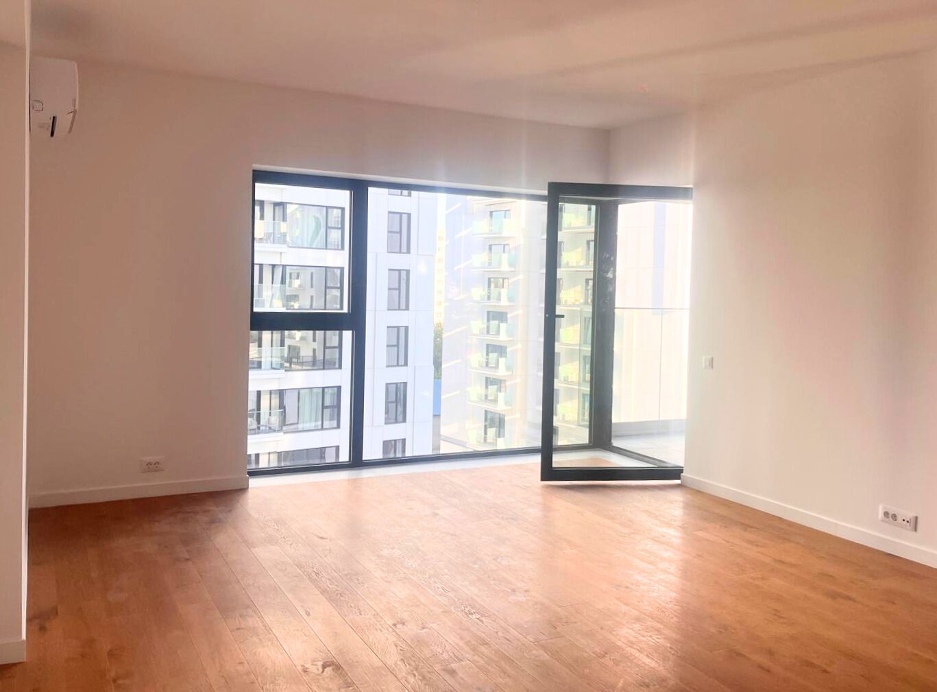 Apartament de lux in complexul ONE Cotroceni Park - Poză 1