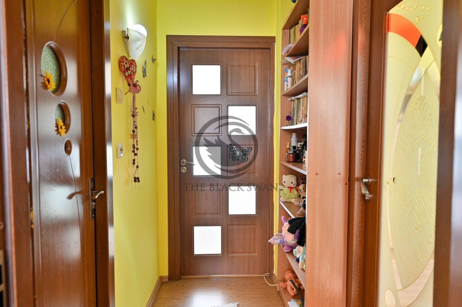 Apartament cu 3 camere de vanzare | Mobilat | Malu Rosu | Comision 0% - Poză 4