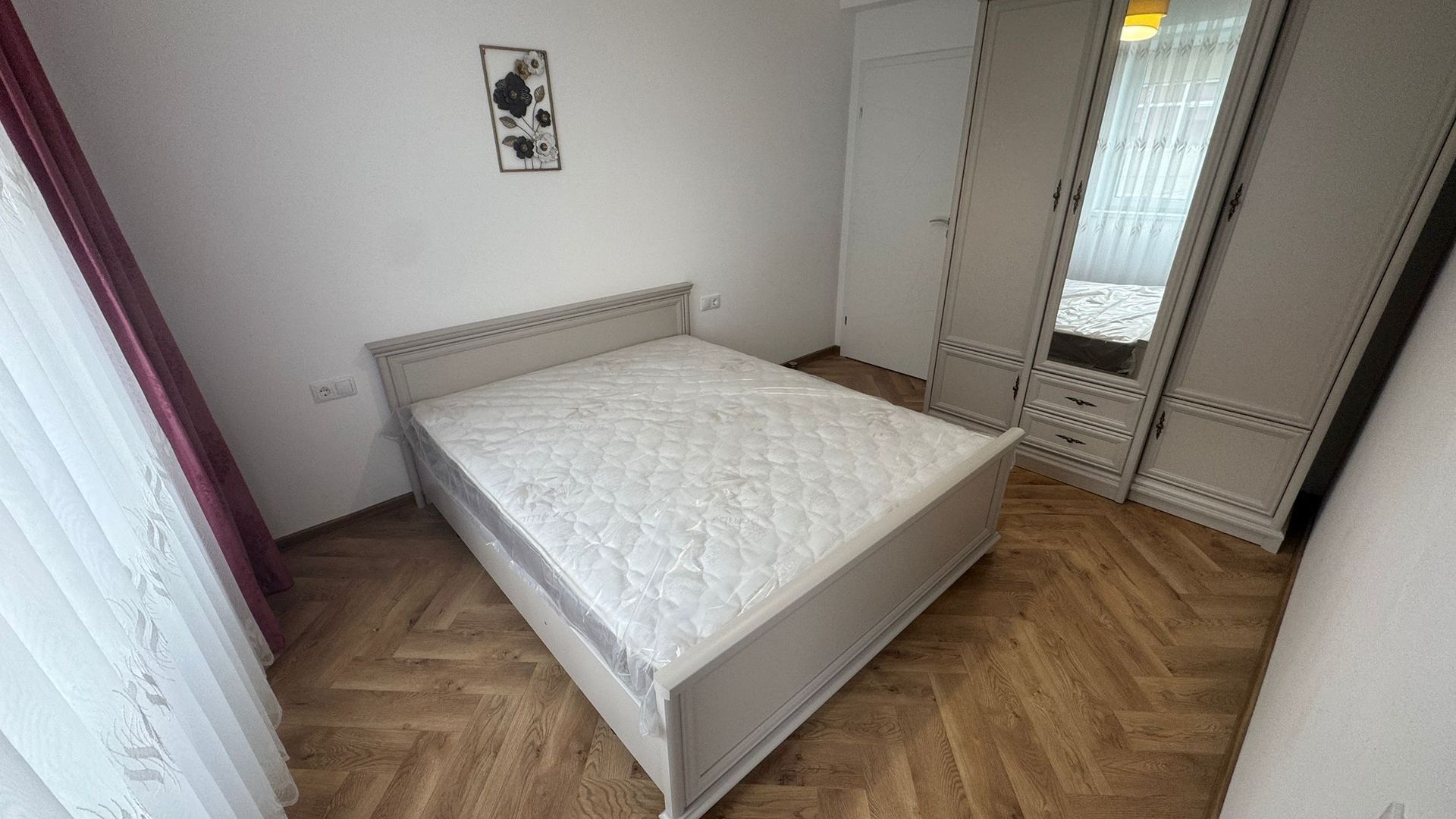 Apartament 3 camere de închiriat – zonă centrală, lângă Mall-ul nou - Poză 22