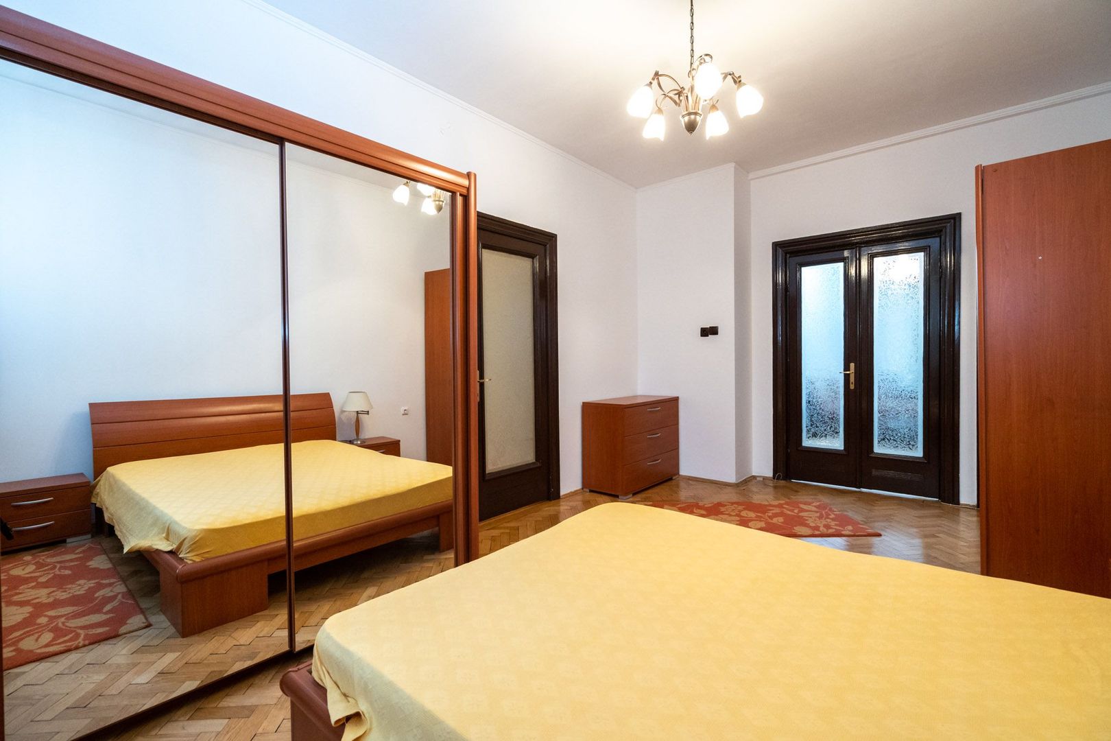 COMISION 0% - Apt.3 camere renovat,Bd. Lascar Catargiu, imobil fara risc seismic - Poză 5