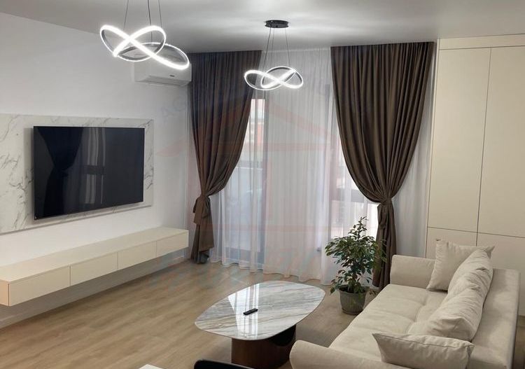 Inchiriere apartament decomandat 2 camere Flamingo Tiglina 2 - Poză 1