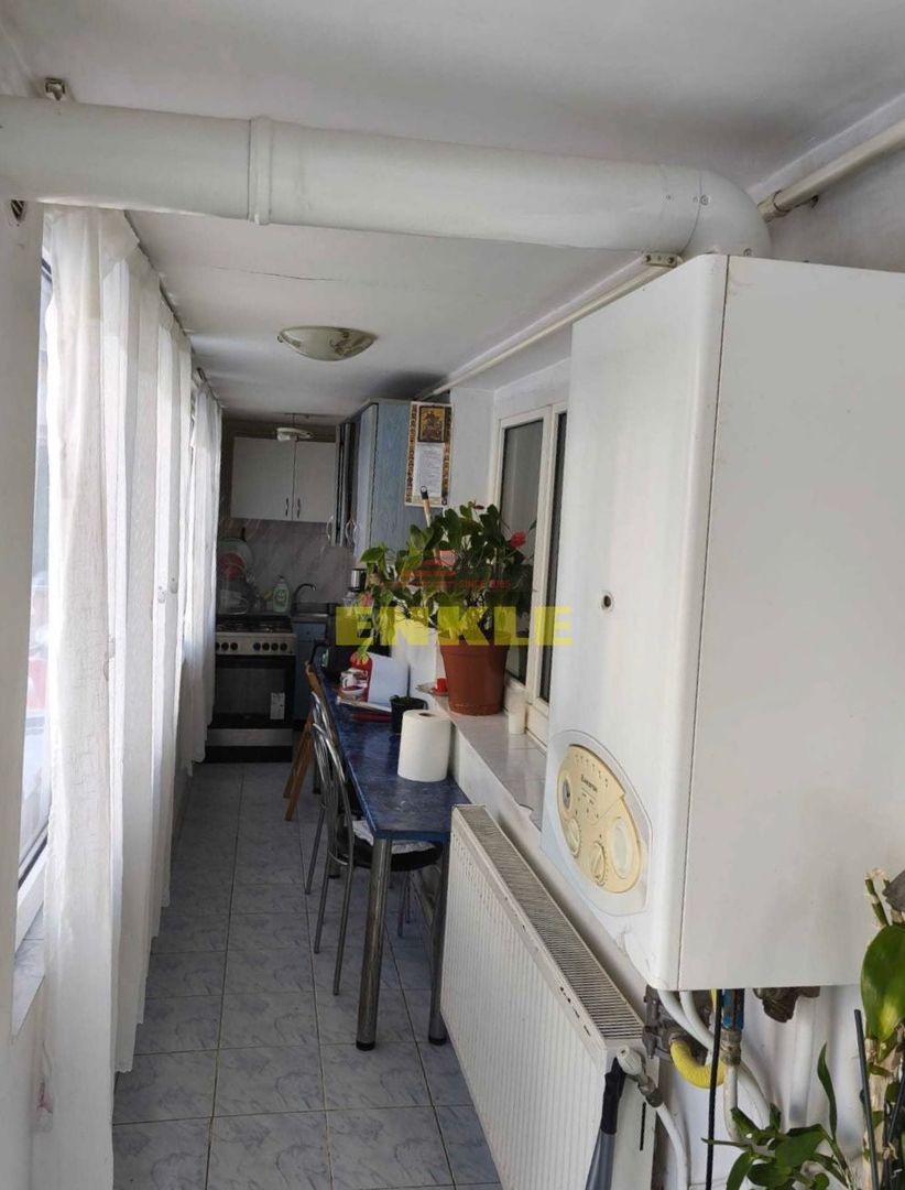 De vanzare apartament cu 2 camere, zona Primaverii. - Poză 5