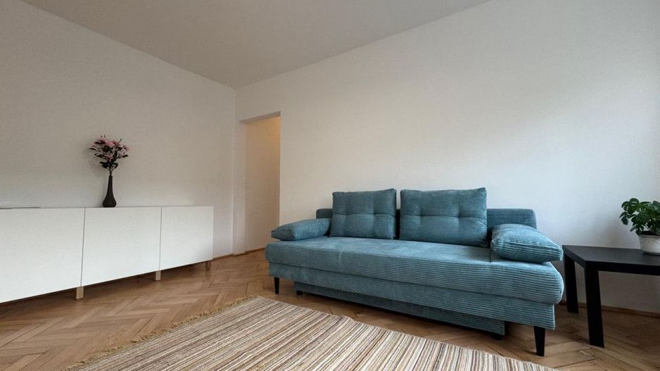 Apartament cu 3 camere, recent zugrăvit și mobilat cu piese noi | Comision 0 - Poză 3