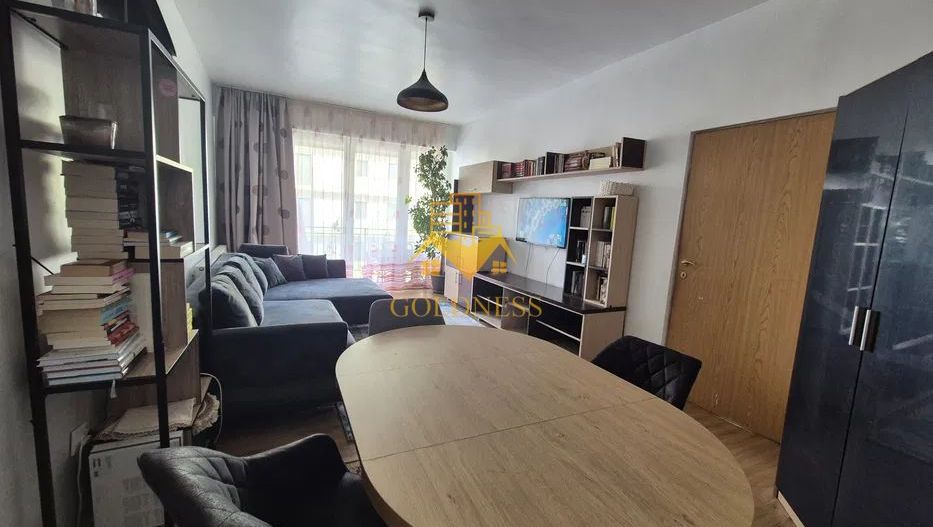 2 camere decomandate, Parcare, Modern, Zona porii, Floresti - Poză 1
