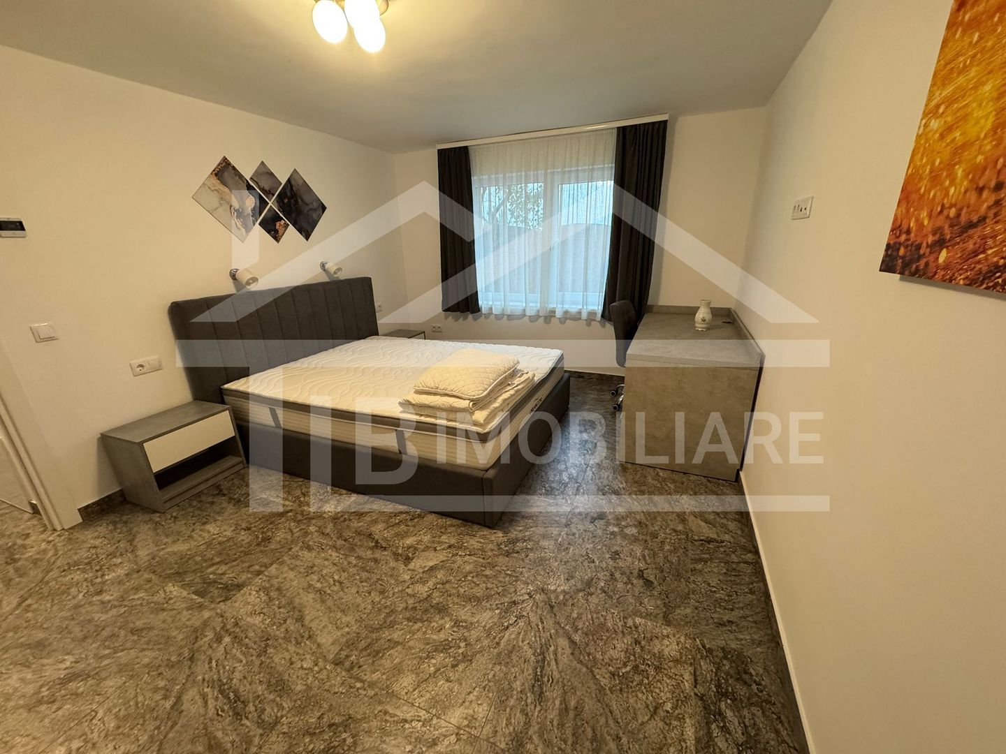 Apartament cu 2 camere, decomandat, 65mp, Zona Ultracentral - Poză 5