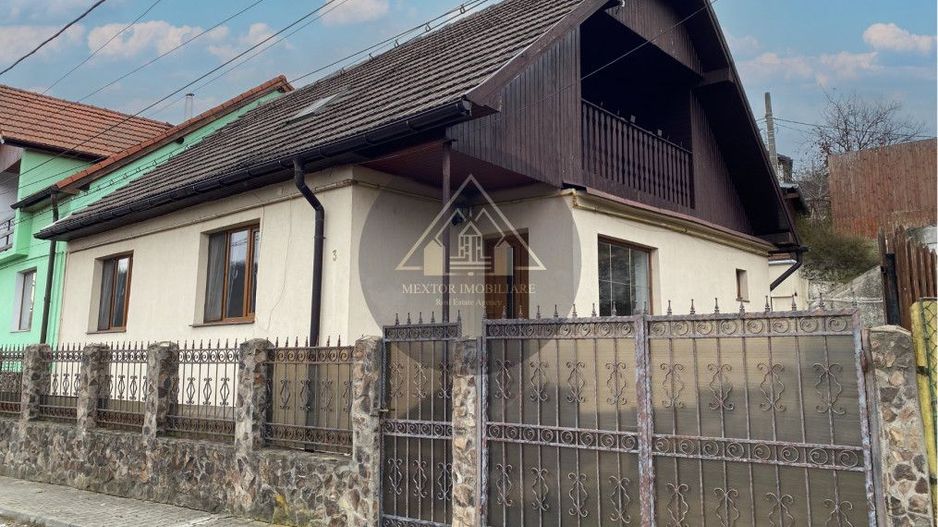 Casă cu 5 camere, Medias - Poză 3