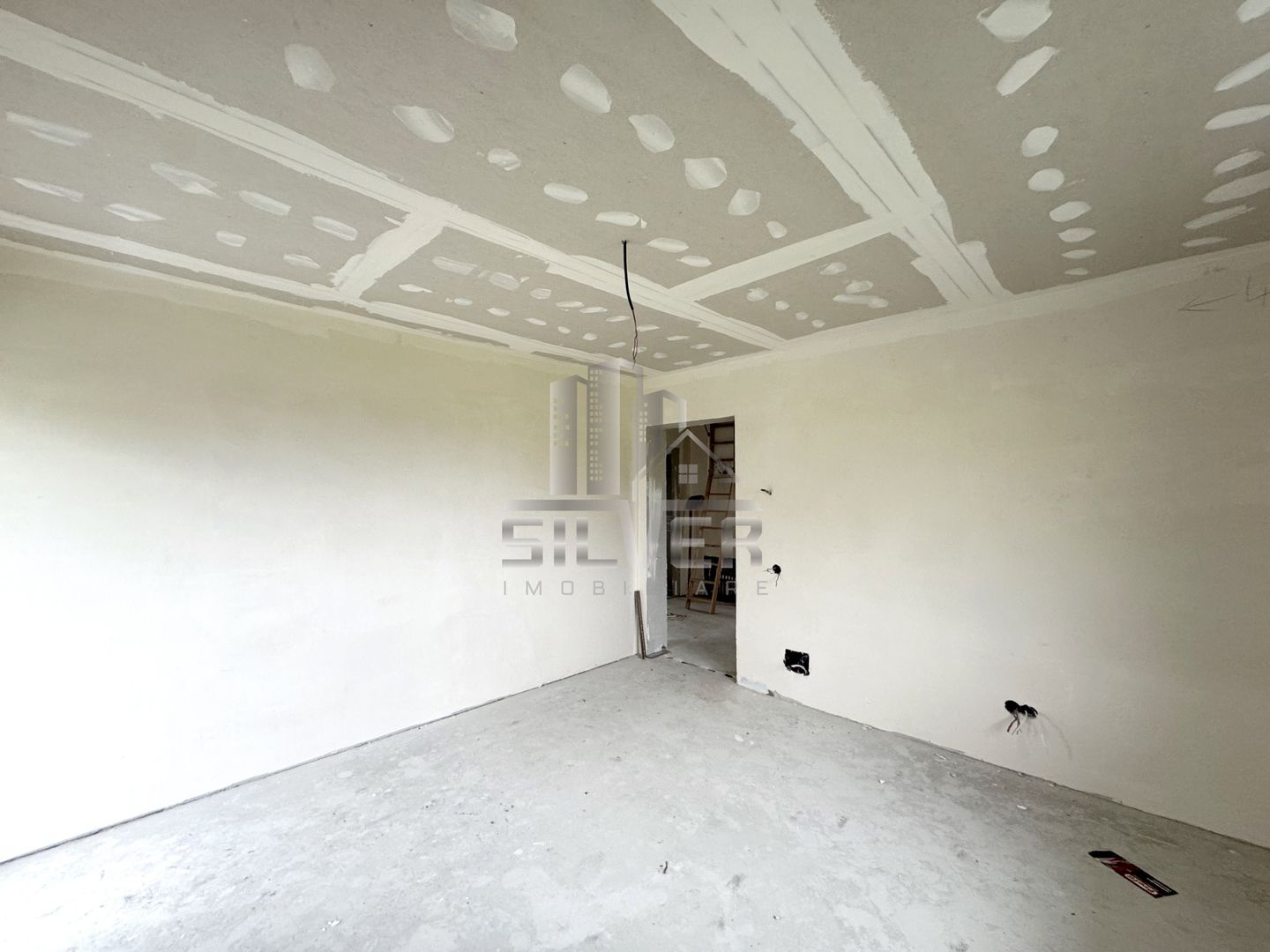 Casa individuala cu teren de 500 mp in zona accesibila. - Poză 17