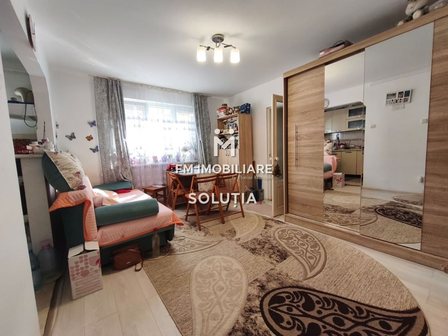 Apartament 2 camere zona-Școala Gimnazialã Nr 5 - Poză 1
