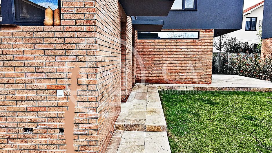 Casă de vânzare stil mediteranean cu 5 camere in Tineretului, Oradea - Poză 4