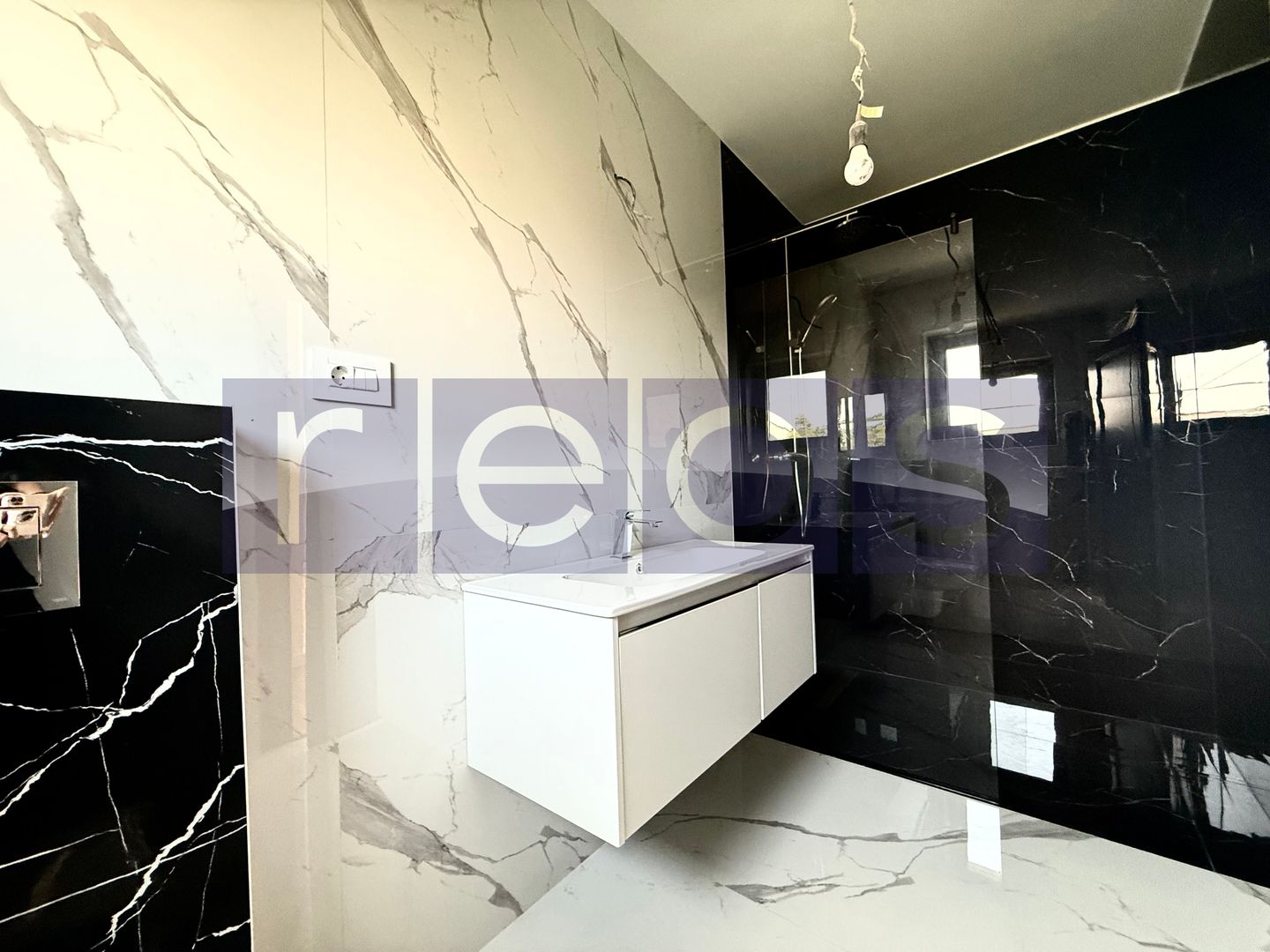 VÂNZARE VILĂ | ZONA OZANA | 5 CAMERE | ÎNCĂLZIRE ÎN PARDOSEALĂ - Poză 7