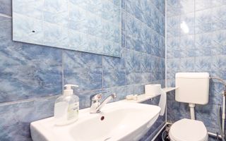 Apartament 3 camere decomandat, 2 băi, Strada Moinești 14 - Poză 18