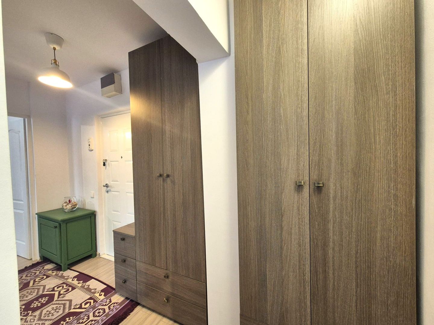 Exclusivitate - Zona Spitalul Judetean, apartament renovat complet - Poză 12