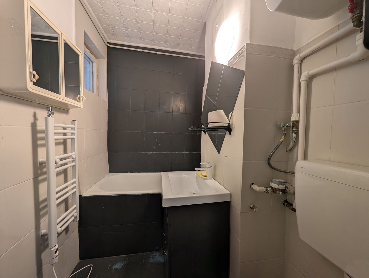 3 Camere Giulești, 60mp, Vedere Panoramică, Total de Renovat - Poză 16