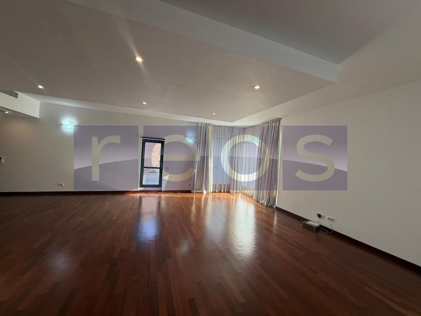 INCHIRIERE SOS NORDULUI | 3 CAMERE | VEDERE PARC | 153 MP | - Poză 3