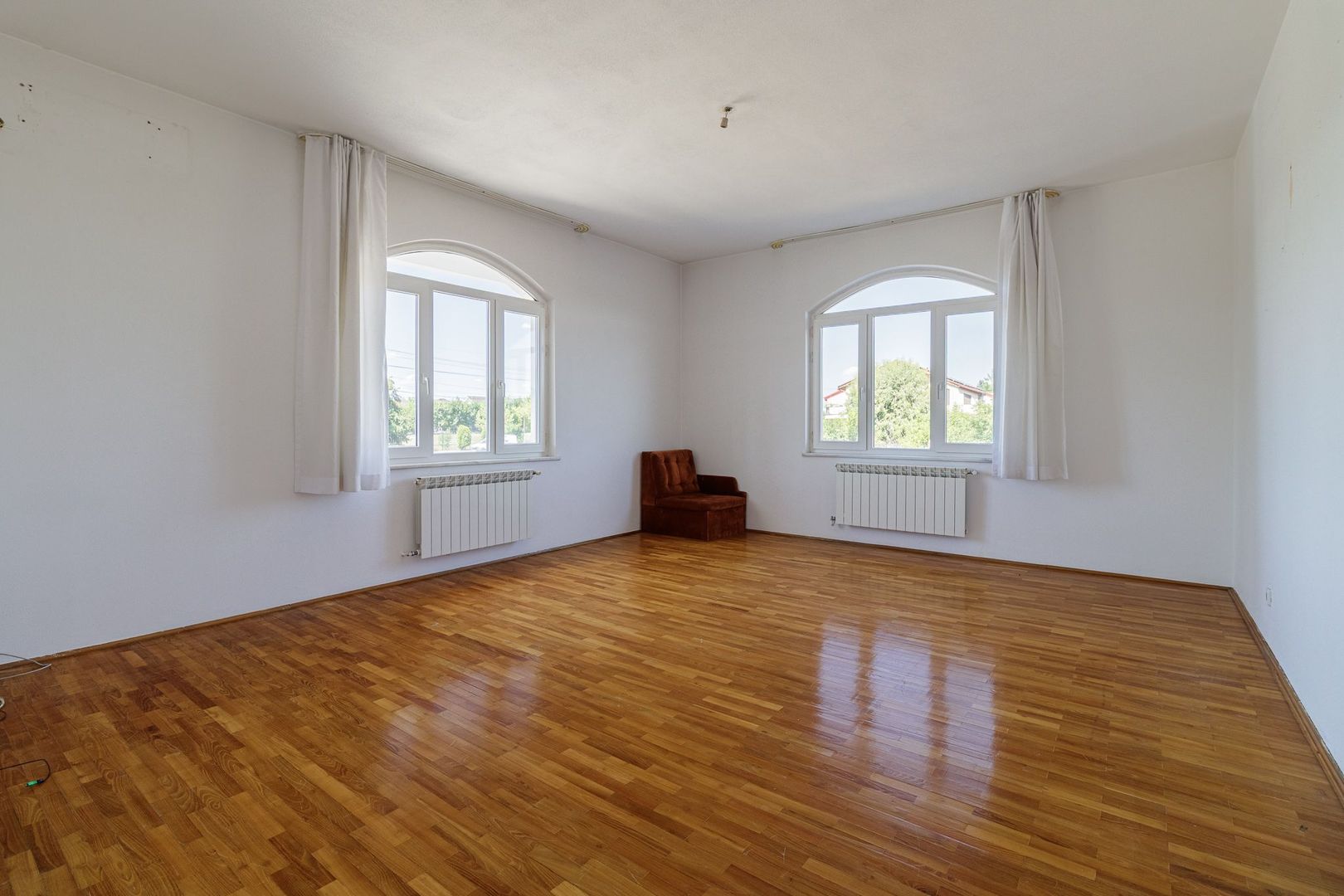Domeniu privat 5.000 mp, cu reședință de 625 mp și piscină, Corbeanca - Poză 12