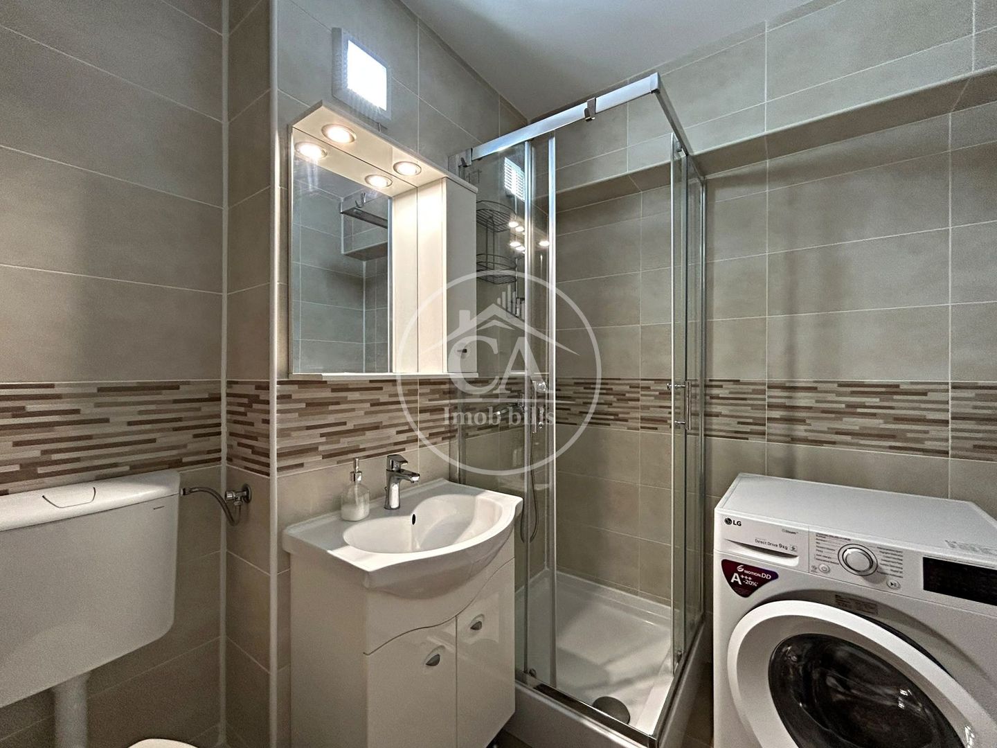 Apartament cu 3 camere de închiriat în zona Nufarul , Oradea - Poză 5