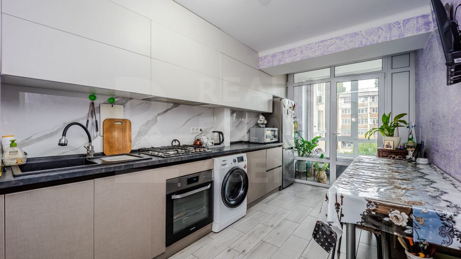 Vânzare, apartament 37 mp, str.  Tudor Vladimirescu, Durlești - Poză 4
