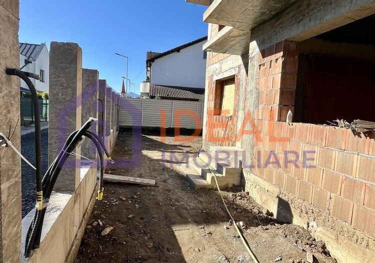 Duplex cu 4 camere si gradina in Selimbar, zona Trifoiului - Poză 4