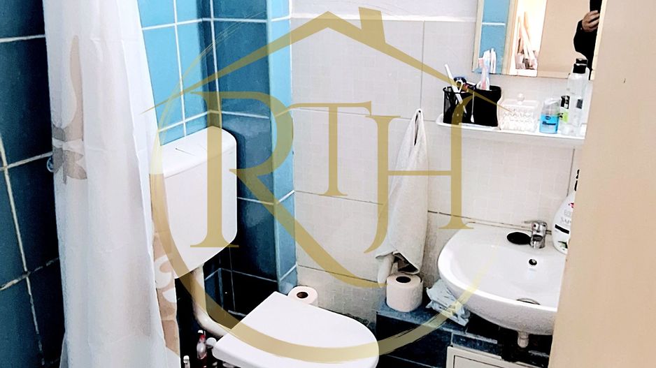 Oferim spre vanzare, Apartament cu 3 camere, Girocului, Sp. Judetean - Poză 16