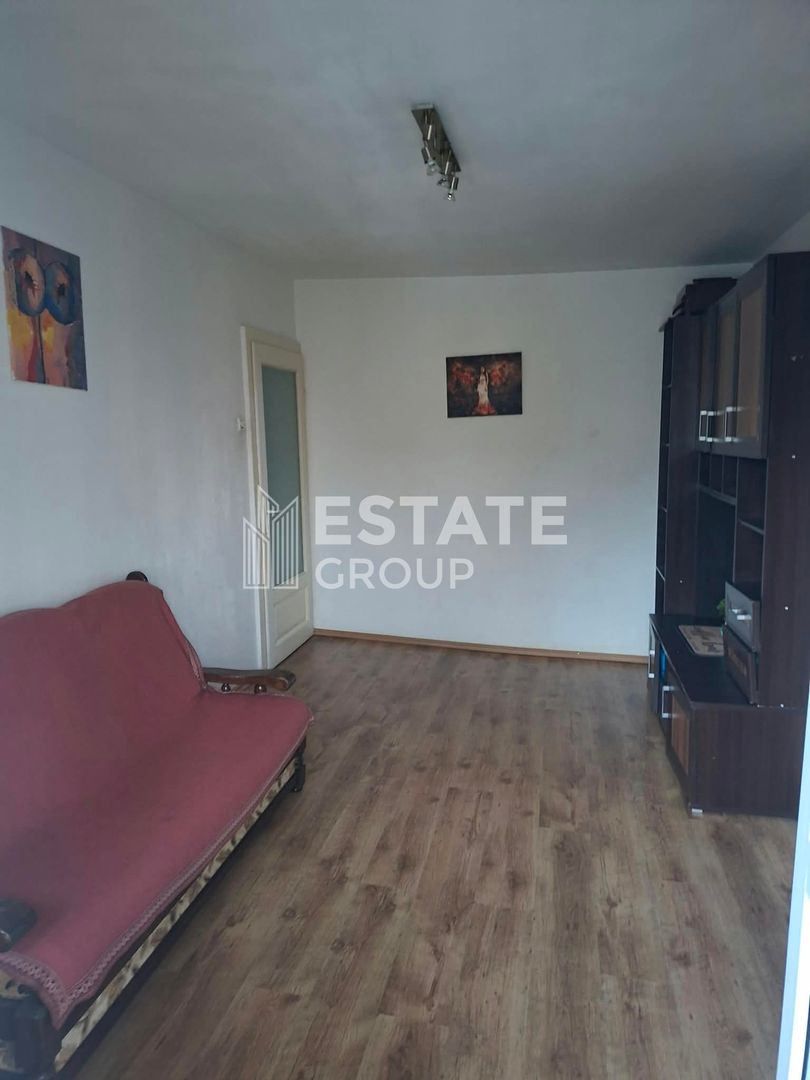 Apartament 2 camere, Zona Sagului, Etaj 2 - Poză 2
