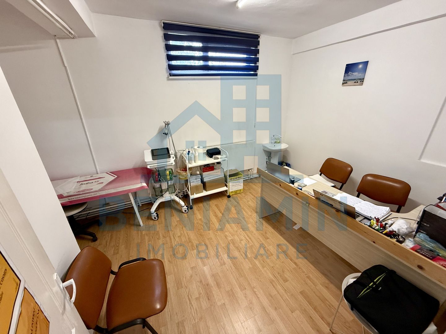 Spatiu comercial P+1 - 200mp - vad - pretabilitate mare - Lapus - Poză 5