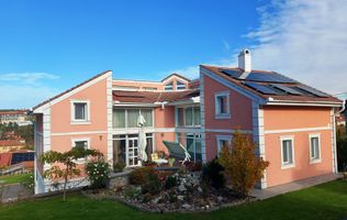 Vila cu 9 camere in zona SpitaluluiJudetean