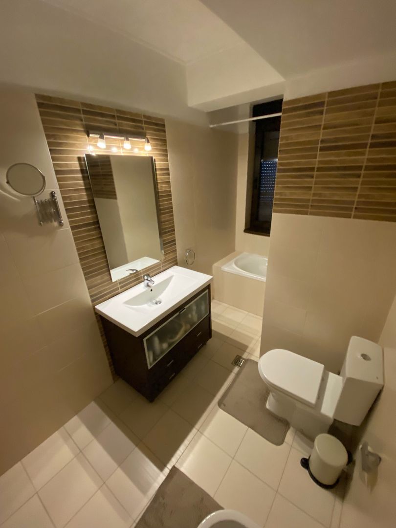 Inchiriere apartament 3 camere zona Mall Vitan - Poză 8