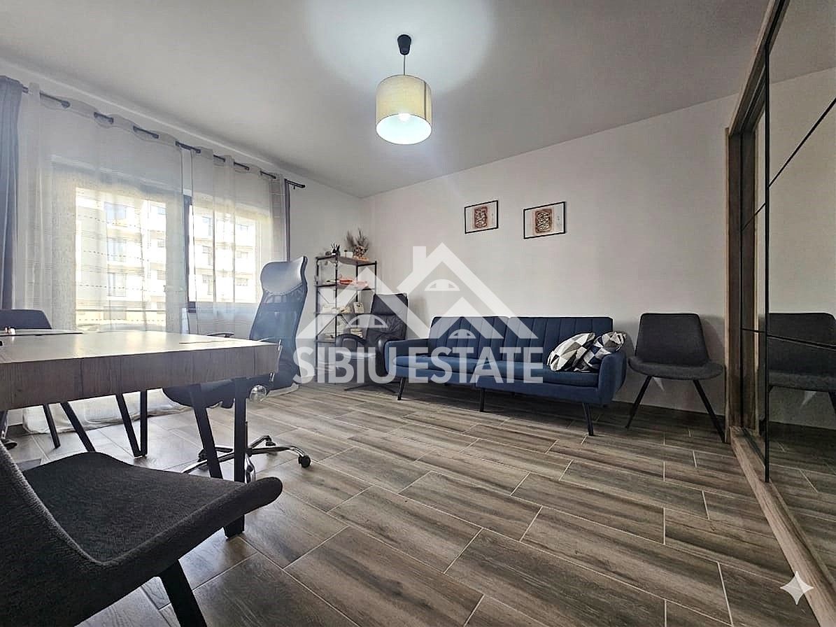 Apartament 2 camere cu gradina si parcare - Poză 2