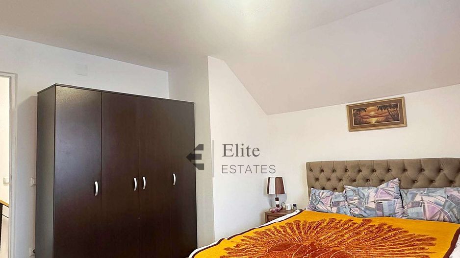 Casă cochetă intr-o zonă centrală foarte apreciata din Oradea - Poză 5
