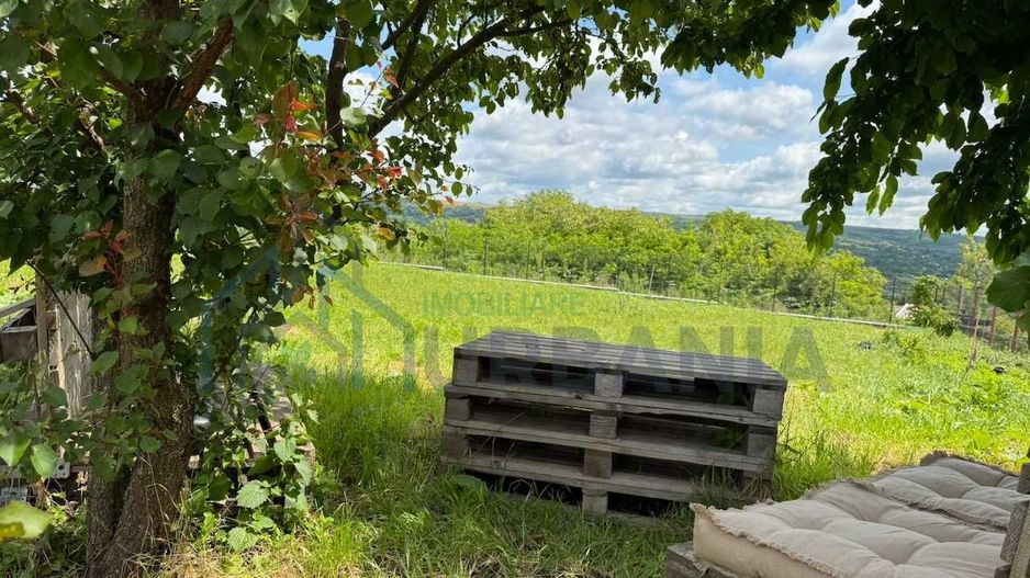 Teren intravilan 1797 mp în Dobrovăț (Ruși), lângă pădure, cu utilități și amenajări existente - Poză 7