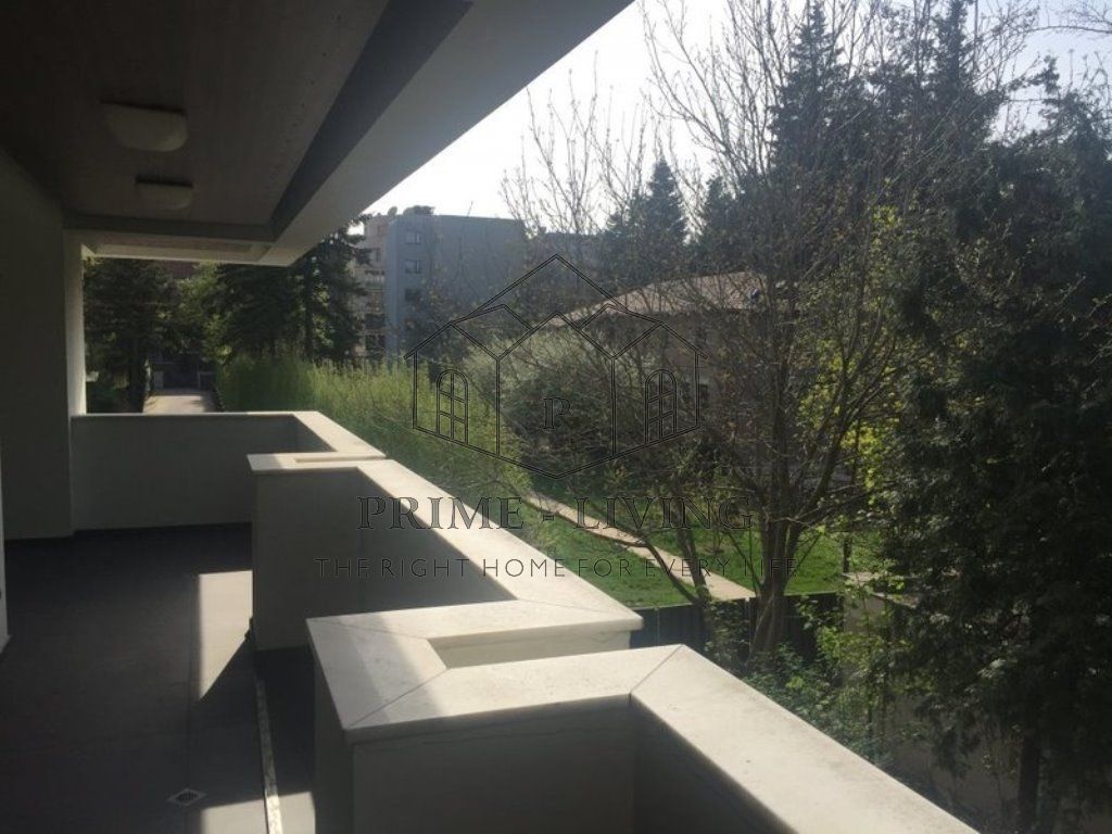 APARTAMENT SPATIOS CU 4 CAMERE LA INCHIRIERE IN ZONA PRIMAVERII - Poză 6