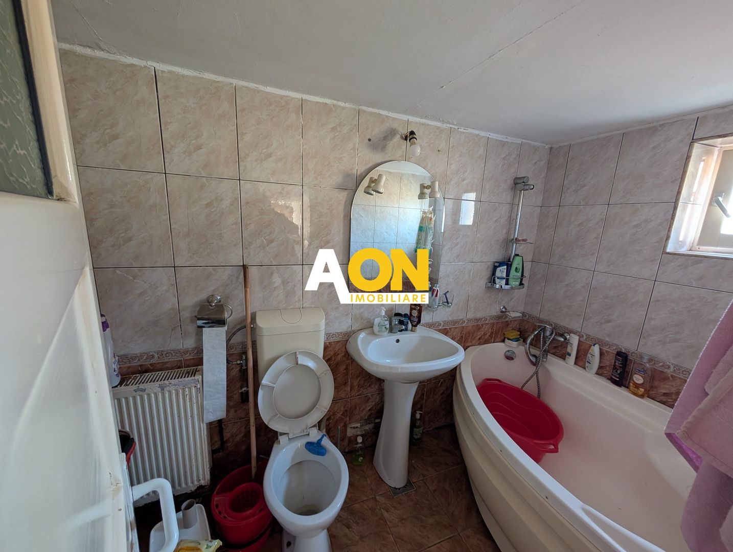 Casa cu 2 corpuri de cladire zona Hapria, 960mp Teren - Poză 4