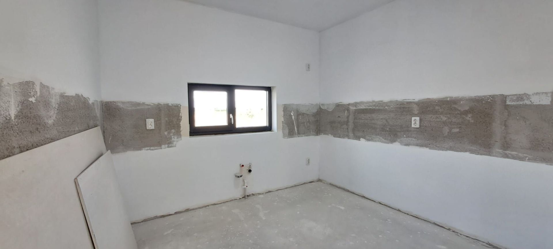 SABARENI casa individuala P+Pod, teren 500 mp, utilitati, COMISION 0%! - Poză 5