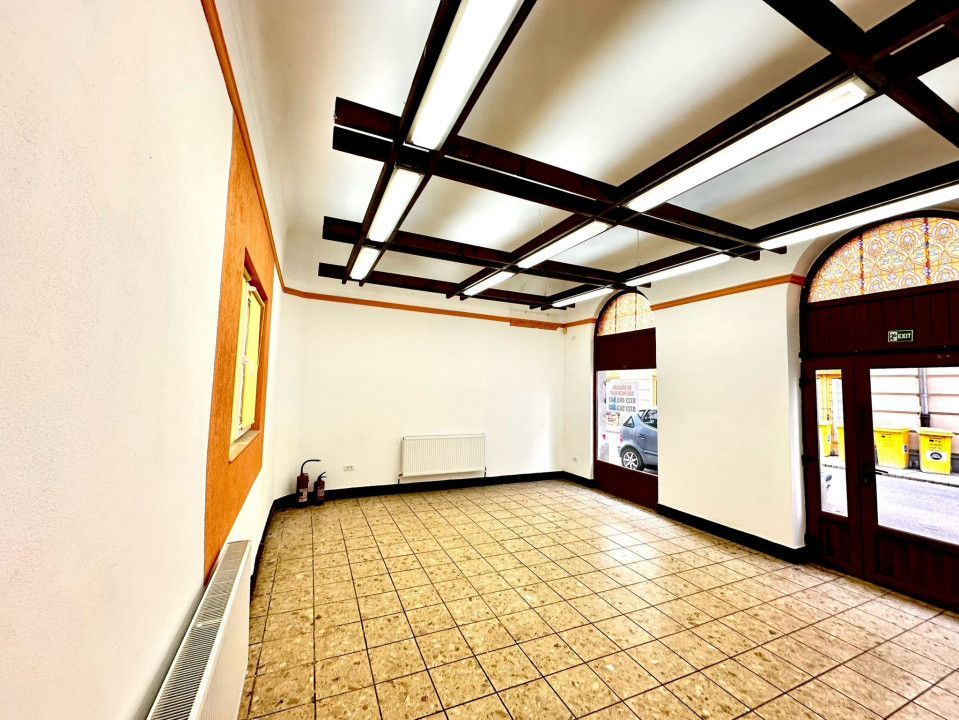 Oportunitate comerciala! Spatiu comercial situat in inima orasului,85mp-3 camere - Poză 3