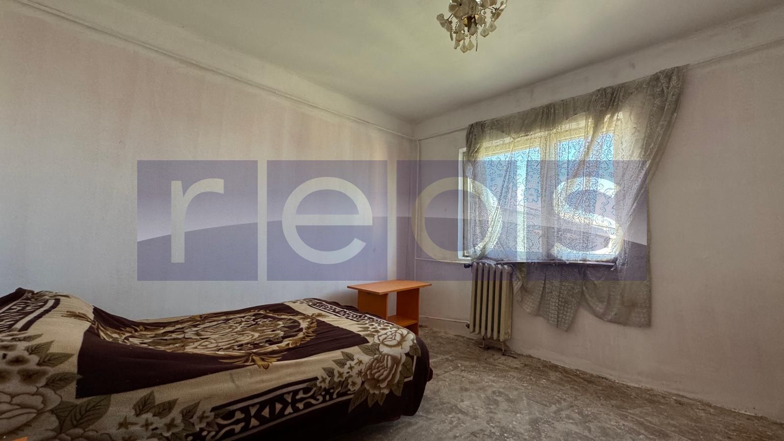 VANZARE 3 CAMERE | DECOMANDAT | ETAJ 4/4 | 2 BAI | ROSIORI DE VEDE - Poză 4
