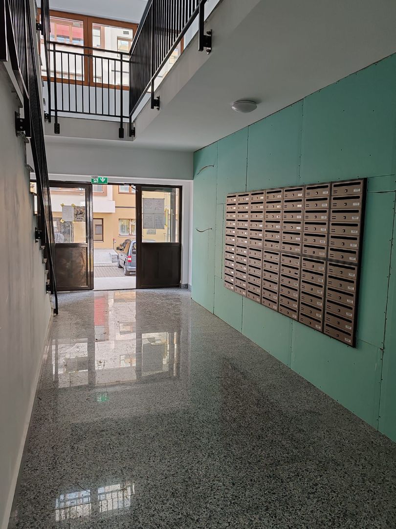 APARTAMENT 2 CAM Metalurgiei / Cartierul Solar Bloc Finalizat - Poză 3