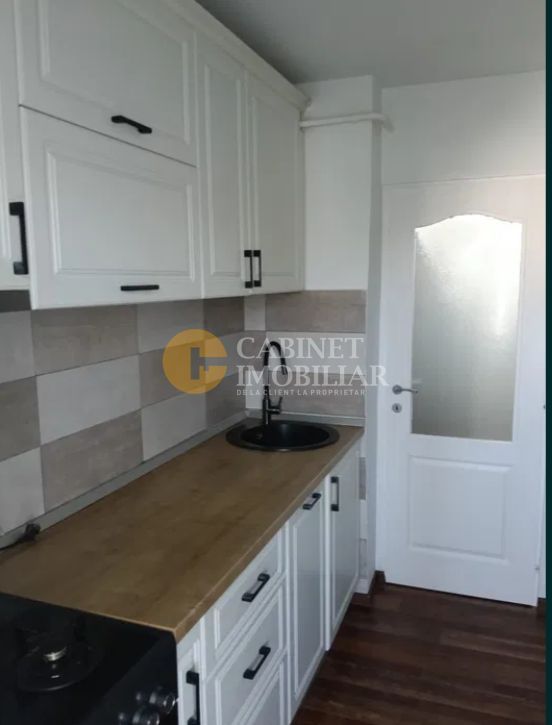 Apartament 2 camere decomandat zona Galata - Poză 5