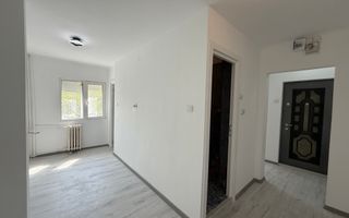 Apartament 2 camere decomandat Rovine Carrefour – bloc anvelopat, etaj 3/4 - Poză 4
