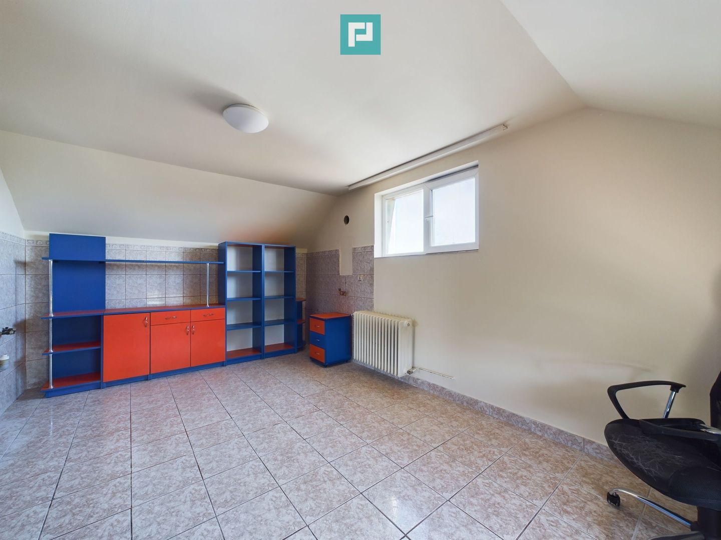 Două case în curte, la 2 minute de Shopping City - Poză 28