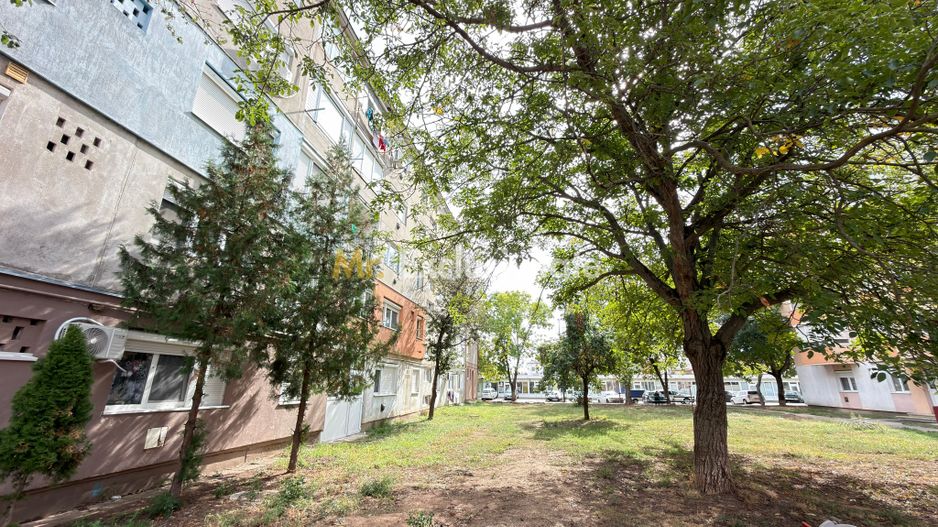 Apartament 2 camere Etaj II / Str. Ignisului Nr.24 / Carei - Poză 15