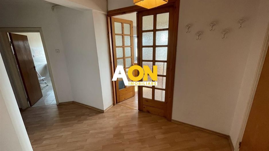 Apartament 3 camere, 84 mp, ultracentral - Poză 4