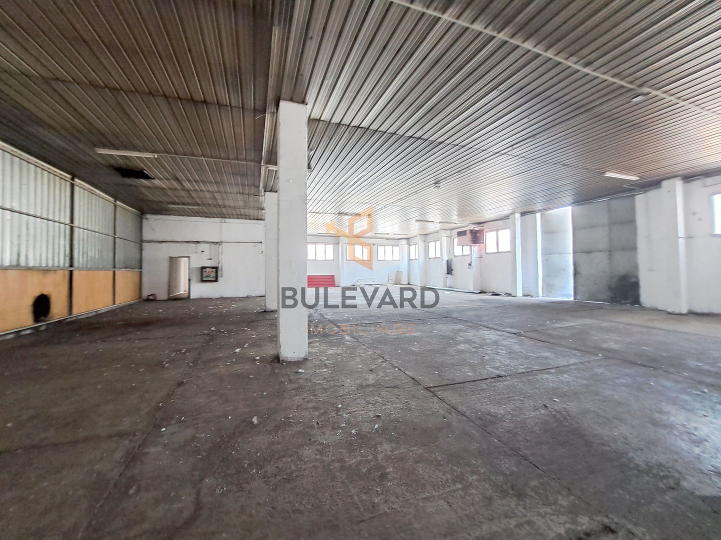 Hala/Spatiu industrial + birouri de inchiriat in zona Calea Baciului! - Poză 3