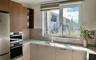 Vila de inchiriat in cartier Riviera Oradea - Poză 23