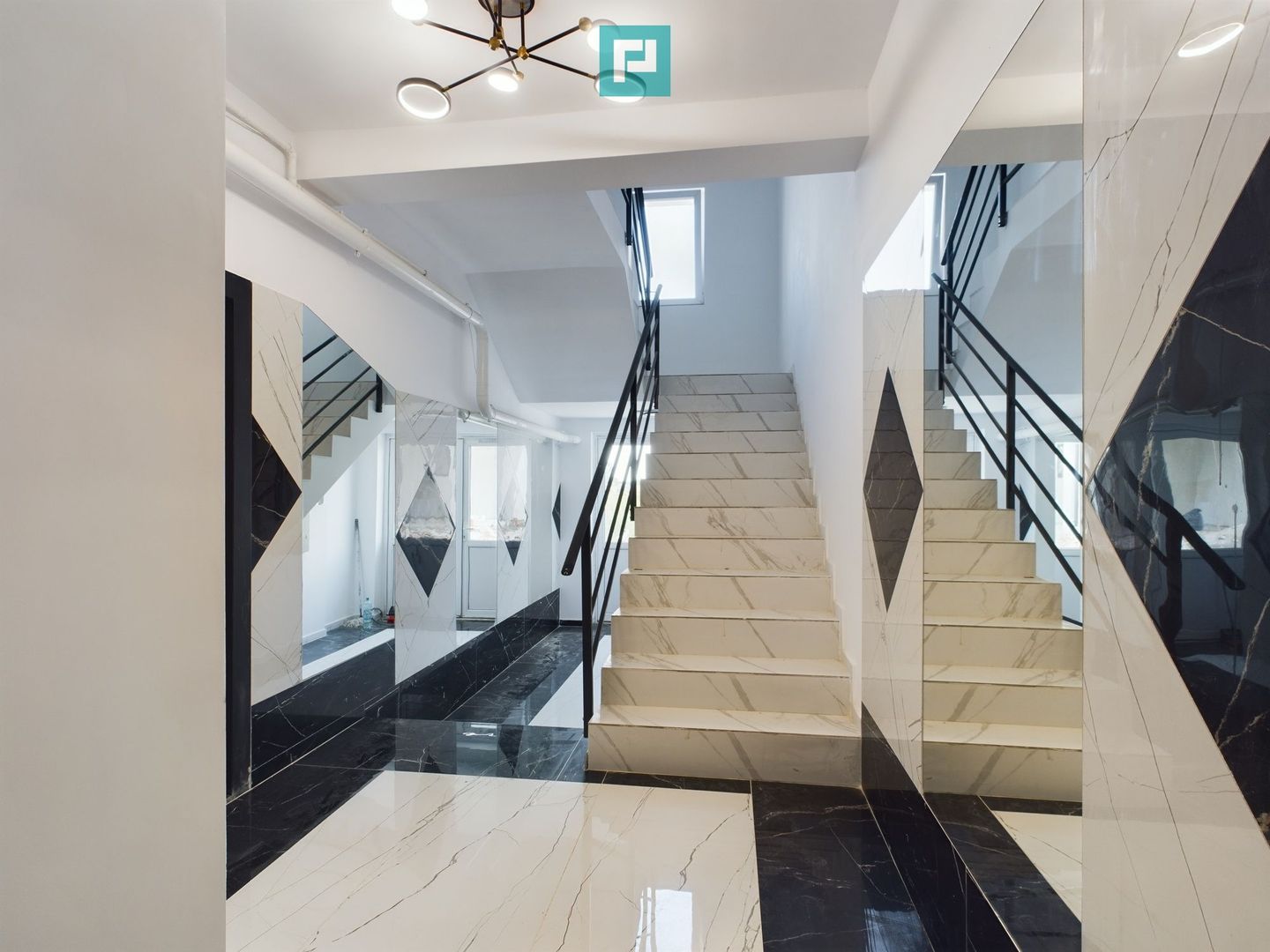 Apartament cu 2 camere  în Giroc - Poză 1