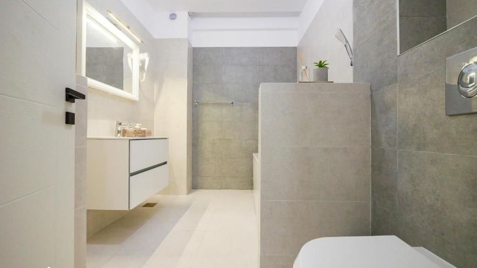 Apartament 2 camere in Mamaia zona Aqua Park - Ocazie - Poză 14